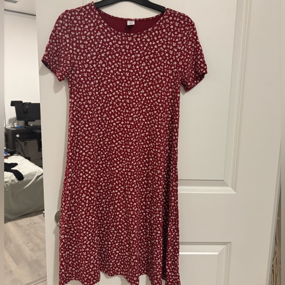 Old Navy Burgundy Floral Dress